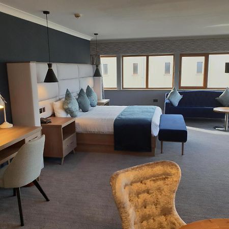 Diamond Coast Hotel 에니스크론 외부 사진