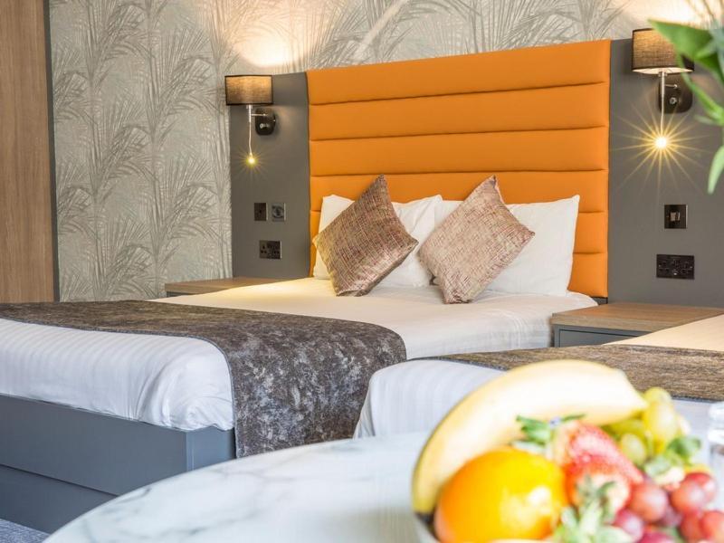 Diamond Coast Hotel 에니스크론 외부 사진